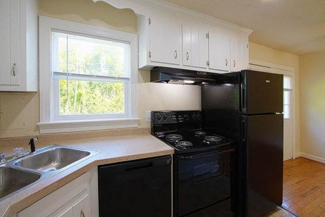 1-bedroom apartment at Colony Apartments in Newport News, VA