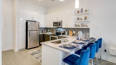 730 Glenwood Ave SE 1-2 Beds Apartment for Rent - Photo Gallery 3