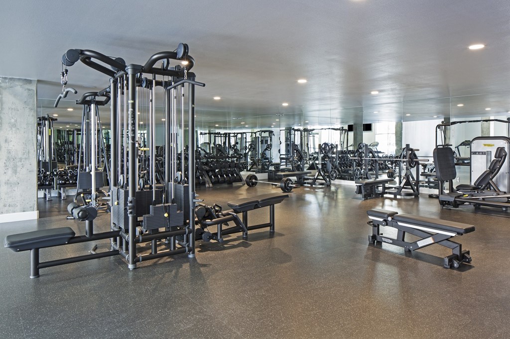 Gym at 5550 Hollywood, Los Angeles, CA