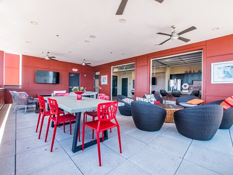 Enjoy Your Evenings At Rooftop Deck at Link Apartments® West End, Greenville, 29601