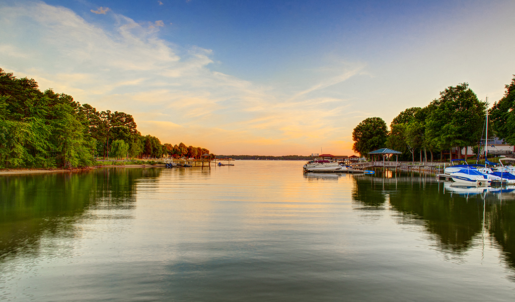 Exteriors Beautiful Lake Views at LangTree Lake Norman Apartments, Mooresville, North Carolina