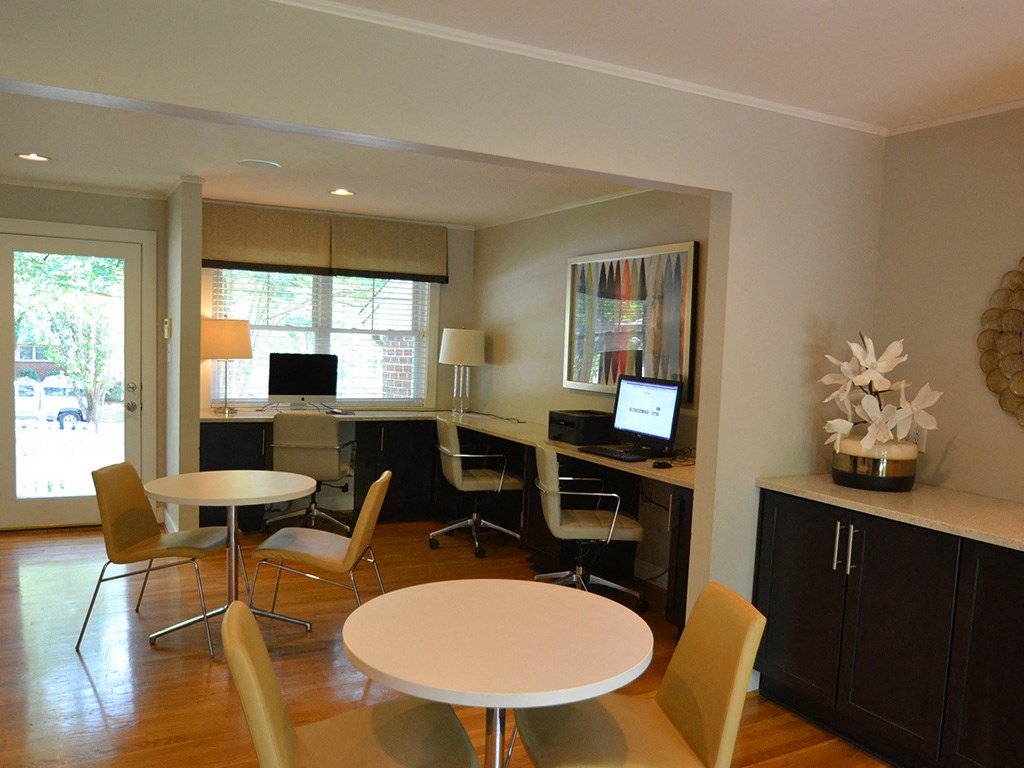 Working Spaces at Glen Lennox Apartments, Chapel Hill