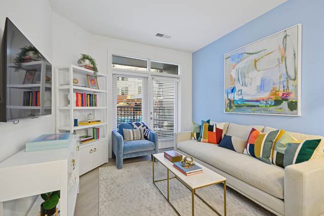Studio apartment at Link Apartments® Calyx in Chapel Hill, NC