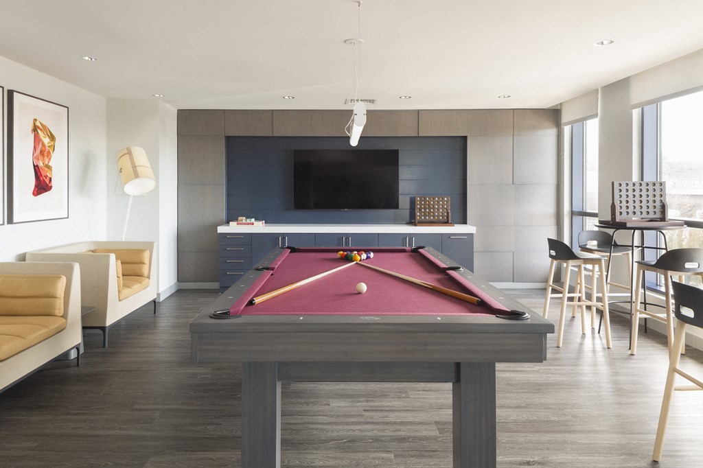 Poolroom_1
