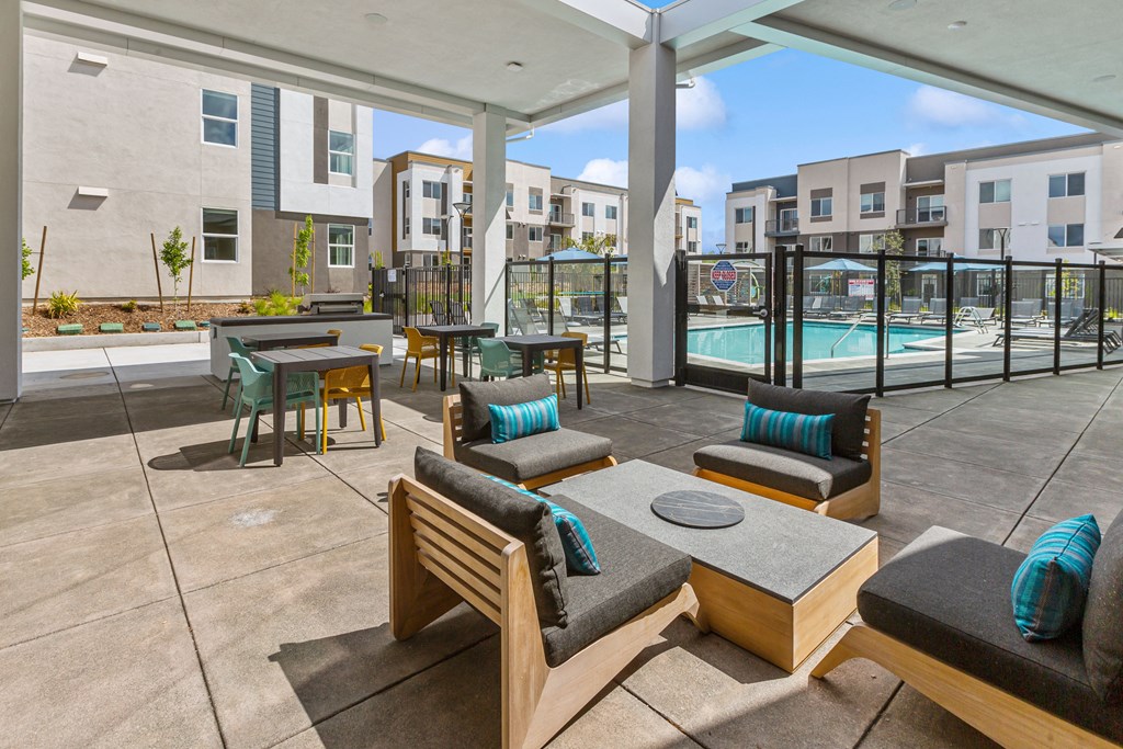 Outdoor lounge area at Brix 325