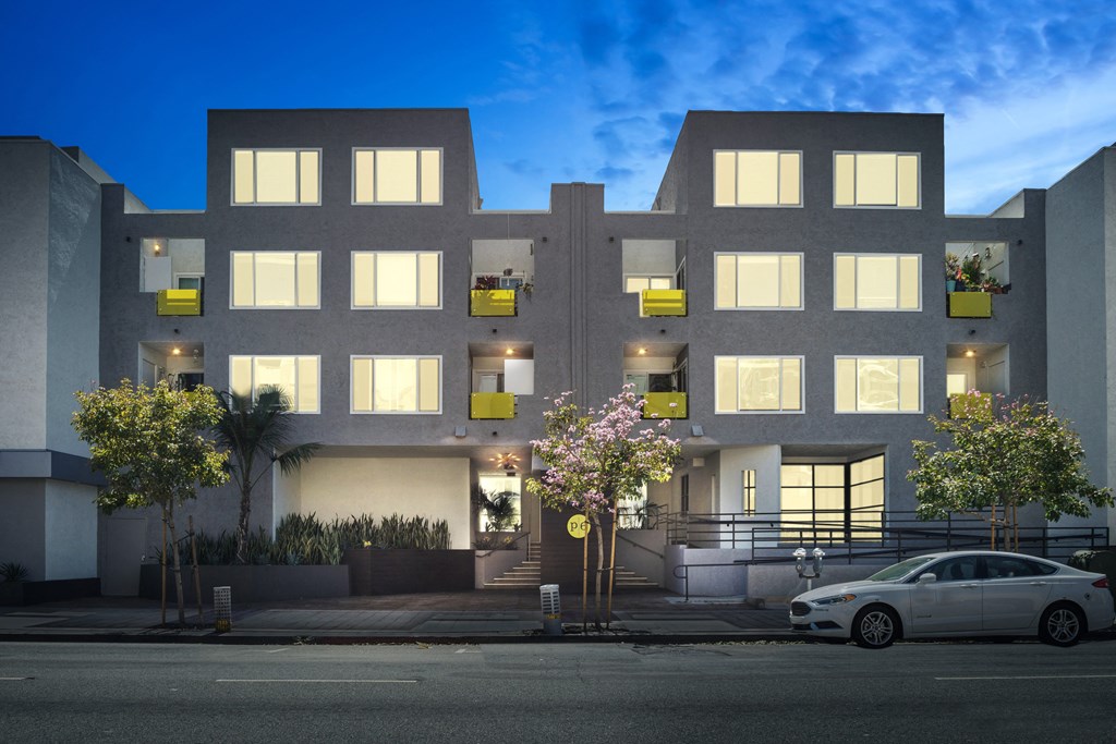 Night time Views at Pine at 6th