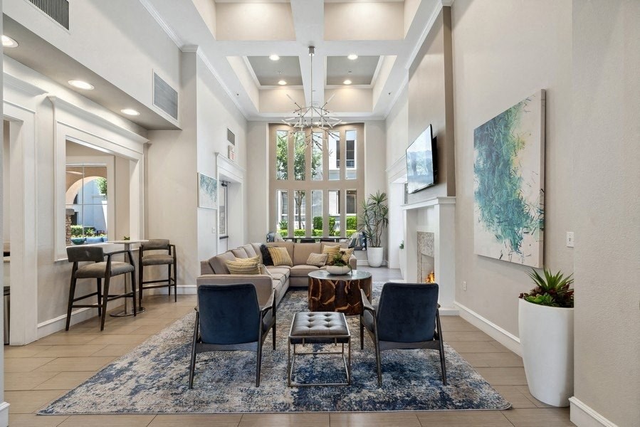 Lounge at Victoria Arbors Apartment Homes