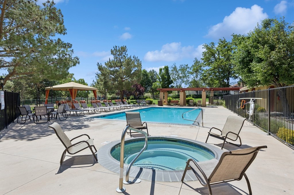 Vizcaya Hilltop Apartments