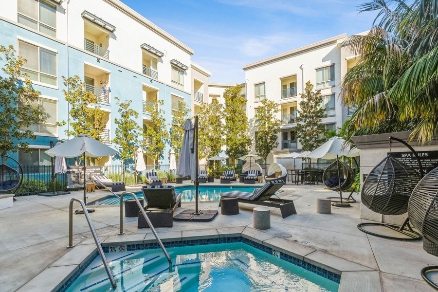 Pool and Relaxation at Enclave at Warner Center 6710 Variel Ave