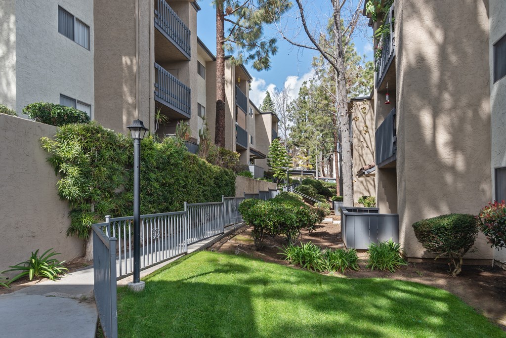 manicured lawns at Terrace Gardens Apartment Homes, Escondido, CA