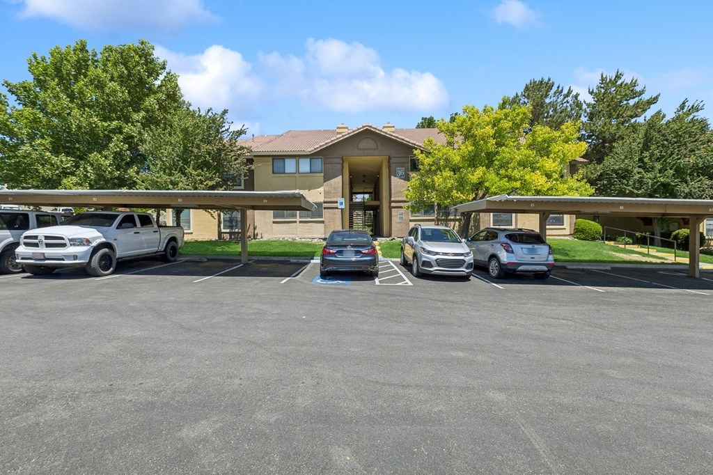 Vizcaya Hilltop Apartments