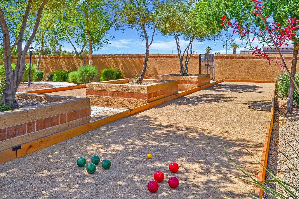Bocce Ball at 2150 Apartments