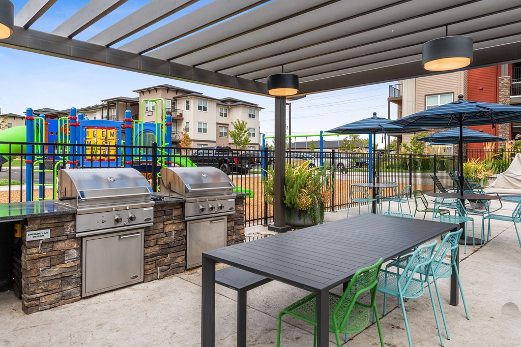 Grill area at Zera at Reed Crossing