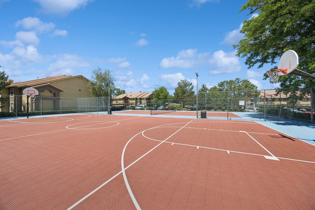 Vizcaya Hilltop Apartments
