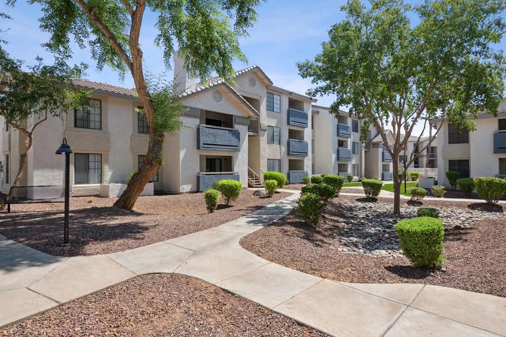 Courtyard seating at Garden Grove Apartments
