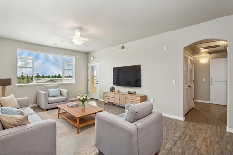 7640 W. Stockton Boulevard 1-3 Beds Apartment for Rent