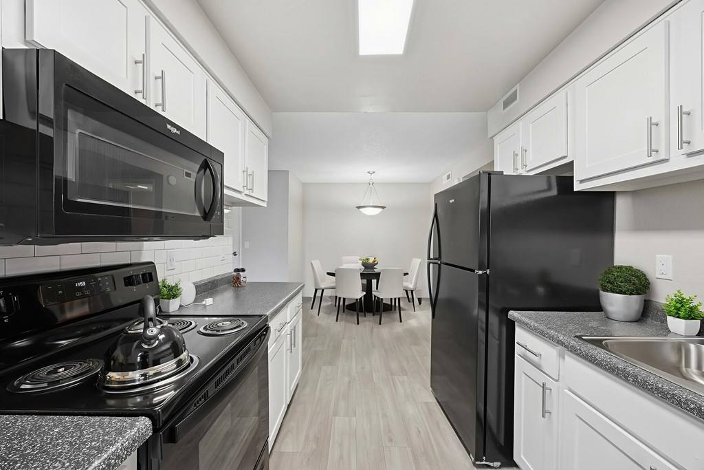 Vizcaya Hilltop Apartments