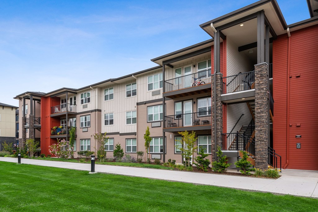 Exterior at Zera at Reed Crossing