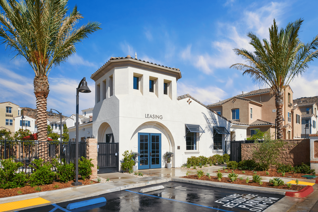 Swimming Pool With Clubhouse  at Mitchell Place Apartments, Murrieta