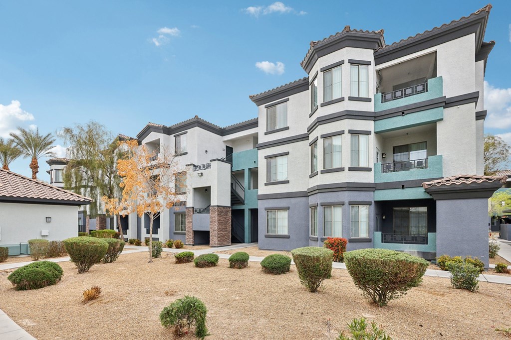 Exterior views at Tribeca North