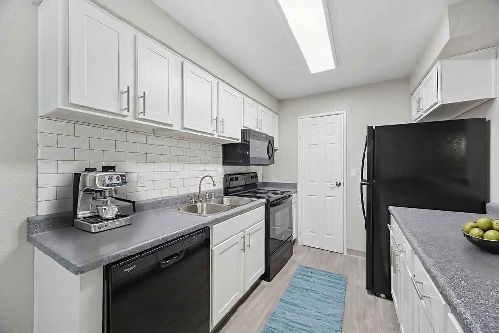 Vizcaya Hilltop Apartments