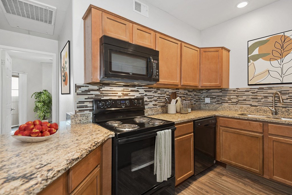 Kitchen at Scottsdale Horizon Apartments