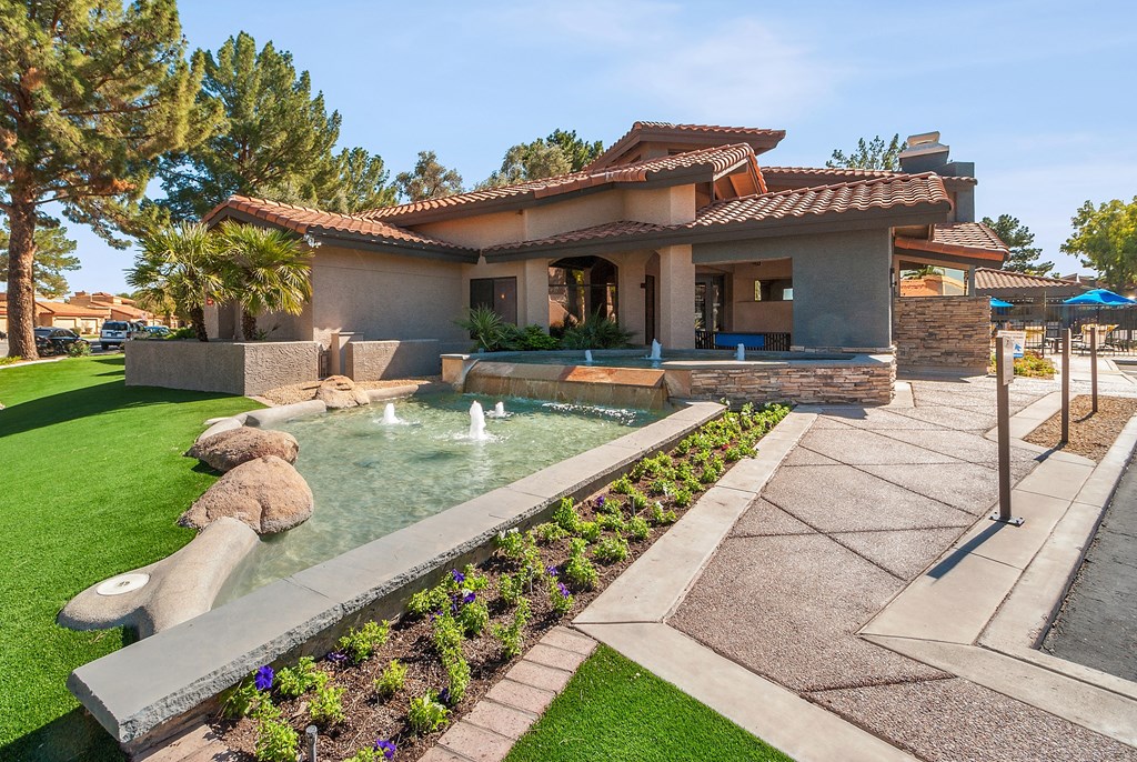 Exterior at Country Brook Apartments