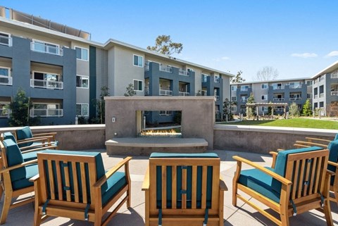 outdoor fireplace at Pointe Luxe Apartment Homes, San Diego, CA, 92110