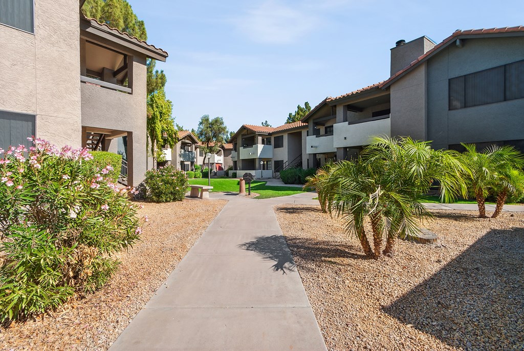Walkway at Country Brook Apartments