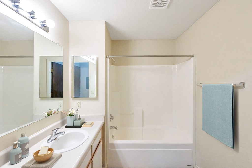 Silver Lake Apartments