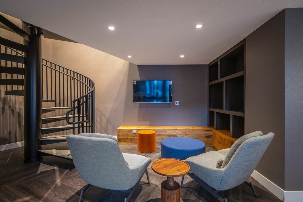 resident social lounge at Capitol650