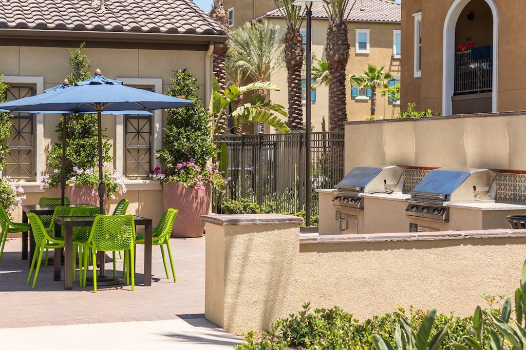 BBQ Fire Pit at Andorra Apartments