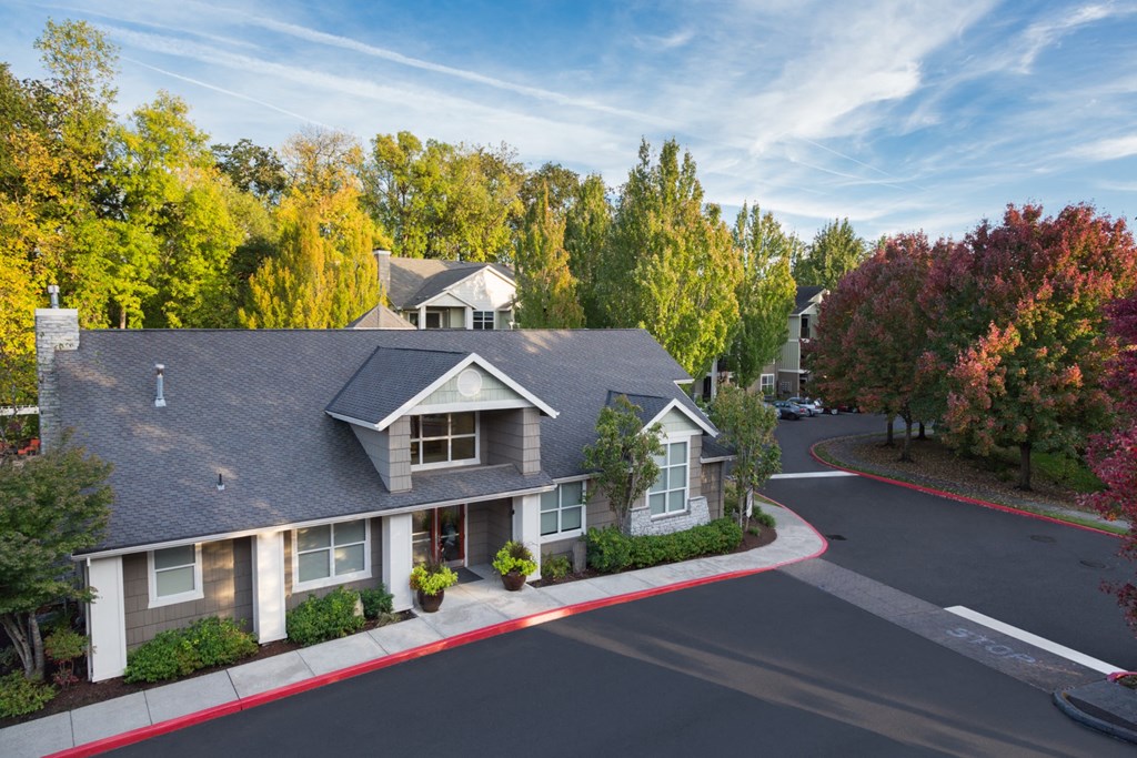Resort Style Community at Thorncroft Farms Apartments, Hillsboro, 97124