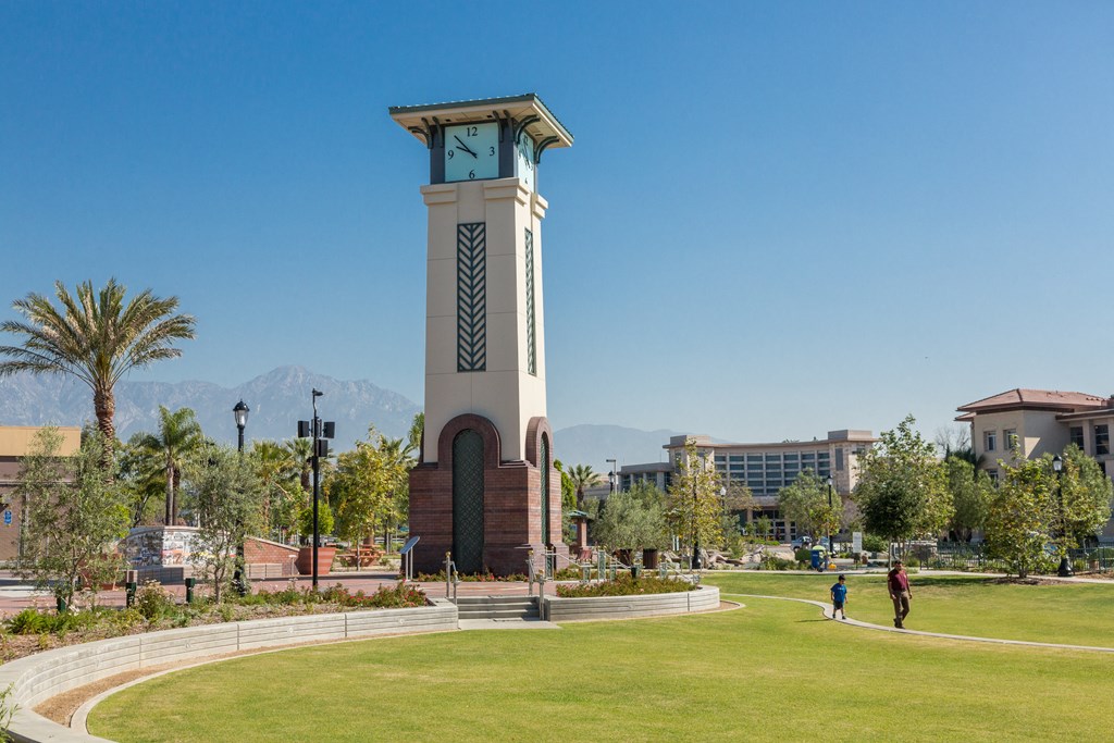 Ontario Town Square Townhomes, 380 East Bluebird Privado, Ontario, CA