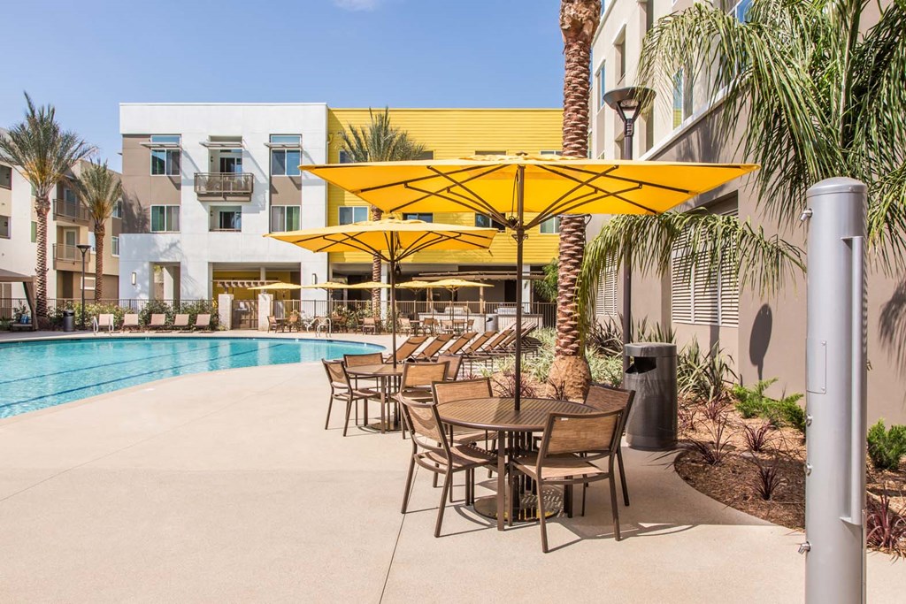Poolside seating at Marc San Marcos Apartments