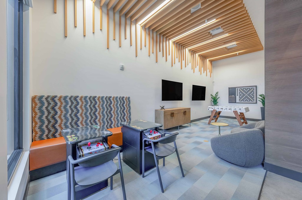 Entertainment room with games