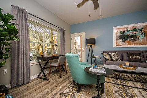 seating by window at Domaine at Villebois in Wilsonville 97070