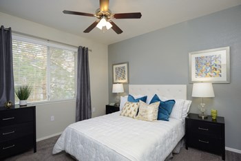Large Bed at Prelude at the Park Apartments, Henderson, NV, 89015