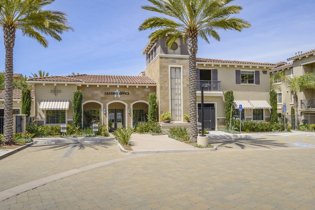 External Apartment View at Preserve at Melrose, Vista