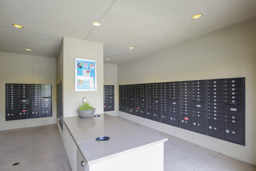 24 Hour Package Lockers at Preserve at Melrose, Vista