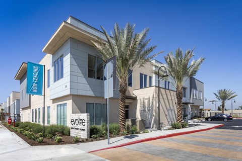 Outside Building Image at Evolve at South Bay