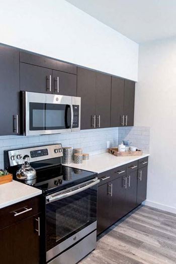 Stainless Steel Appliances at Hearth Apartment Homes, Vancouver