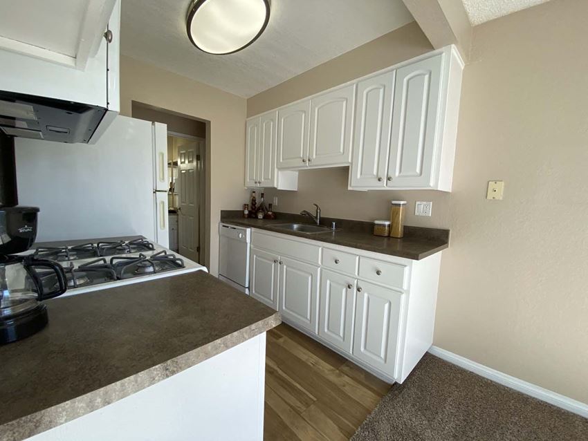 Eat-In Kitchen Eat-In Kitchen at Stoneridge Apartment Homes, California, 91786 - Photo Gallery