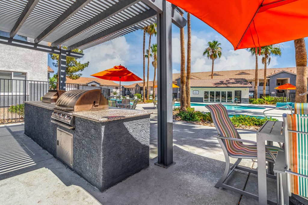 Grills at Prelude at the Park