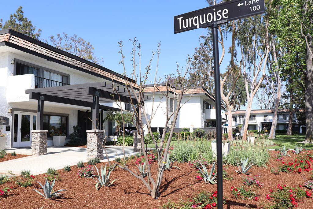 Leasing Office at Monte Vista Apartment Homes, La Verne, 91750