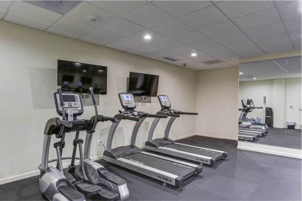 State of the Art Treadmills at Maddox Apartments