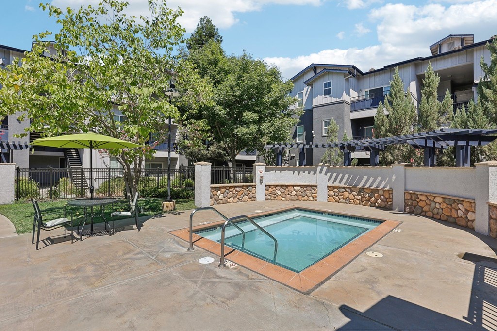 spa at Waterstone Apartments