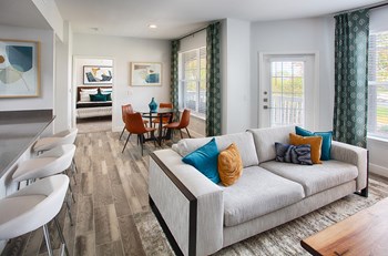 Couch Seating at Stone Cliff Apartments - Photo Gallery 5