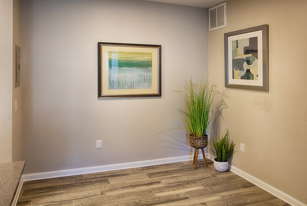 Mini Model Unfurnished Living Room at Stone Cliff Apartments