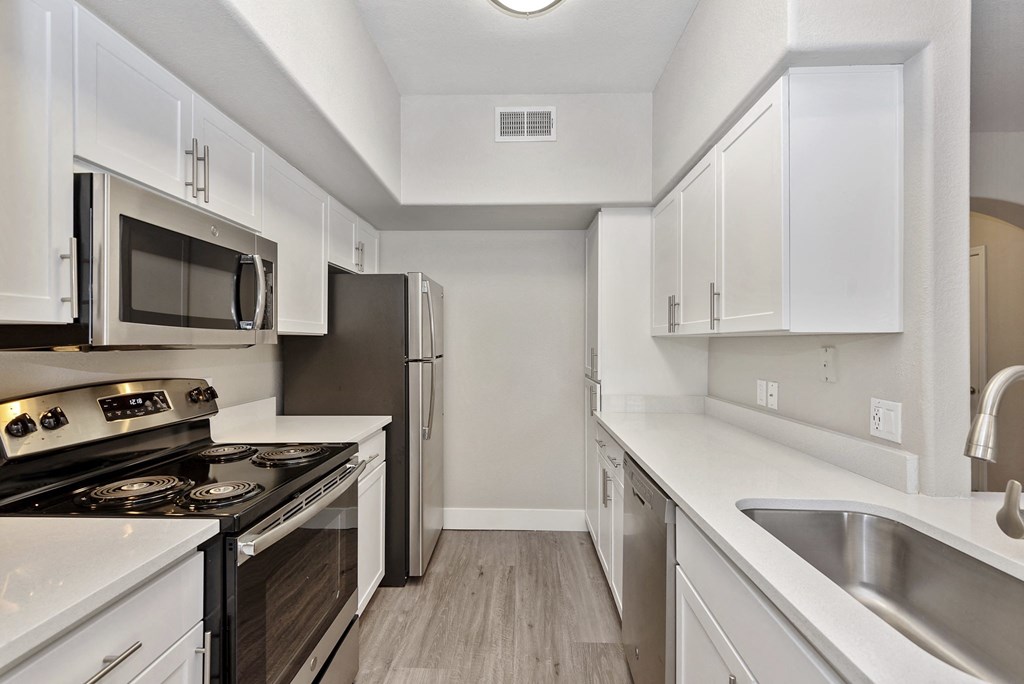 Interior 1 at The Retreat Apartments